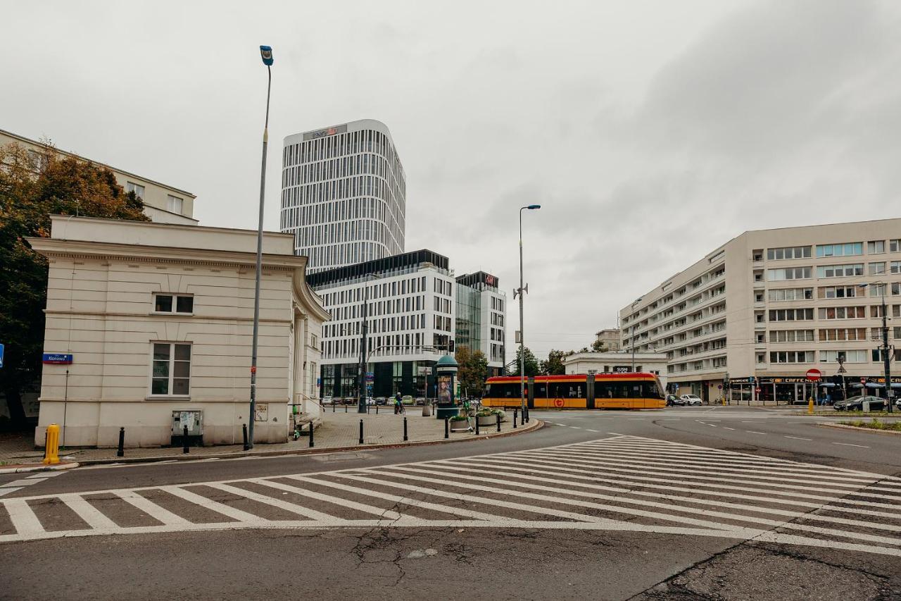 Shortstaypoland Klonowa Varsavia Esterno foto