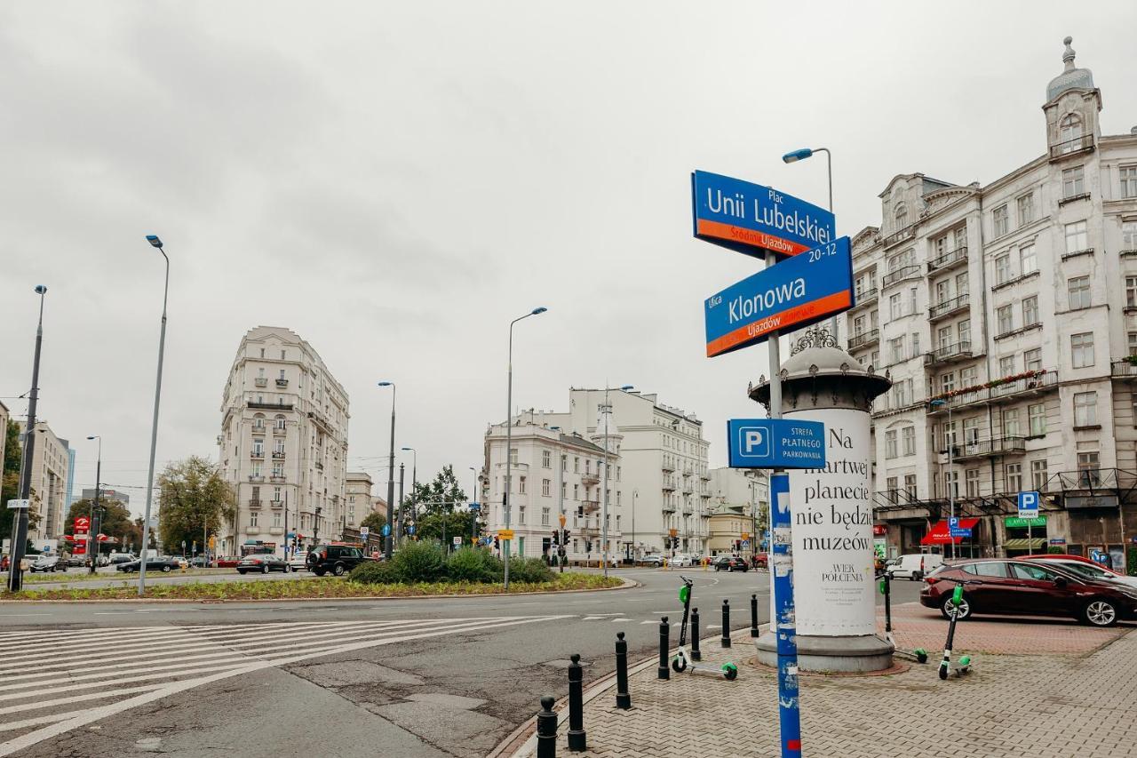 Shortstaypoland Klonowa Varsavia Esterno foto